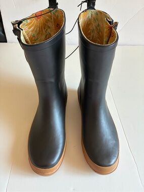 GOGO Floral Rain Boot Liner in Yellow with Teal Accents